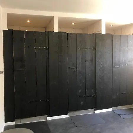 ベッド・アンド・ブレックファスト Latyka ロベールヴィル